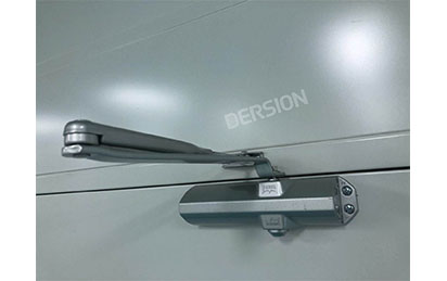 Dersion Air Showers’ Characteristics